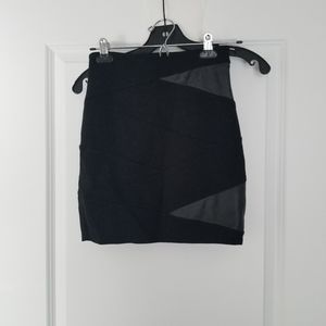 TALULA skirt black size 4